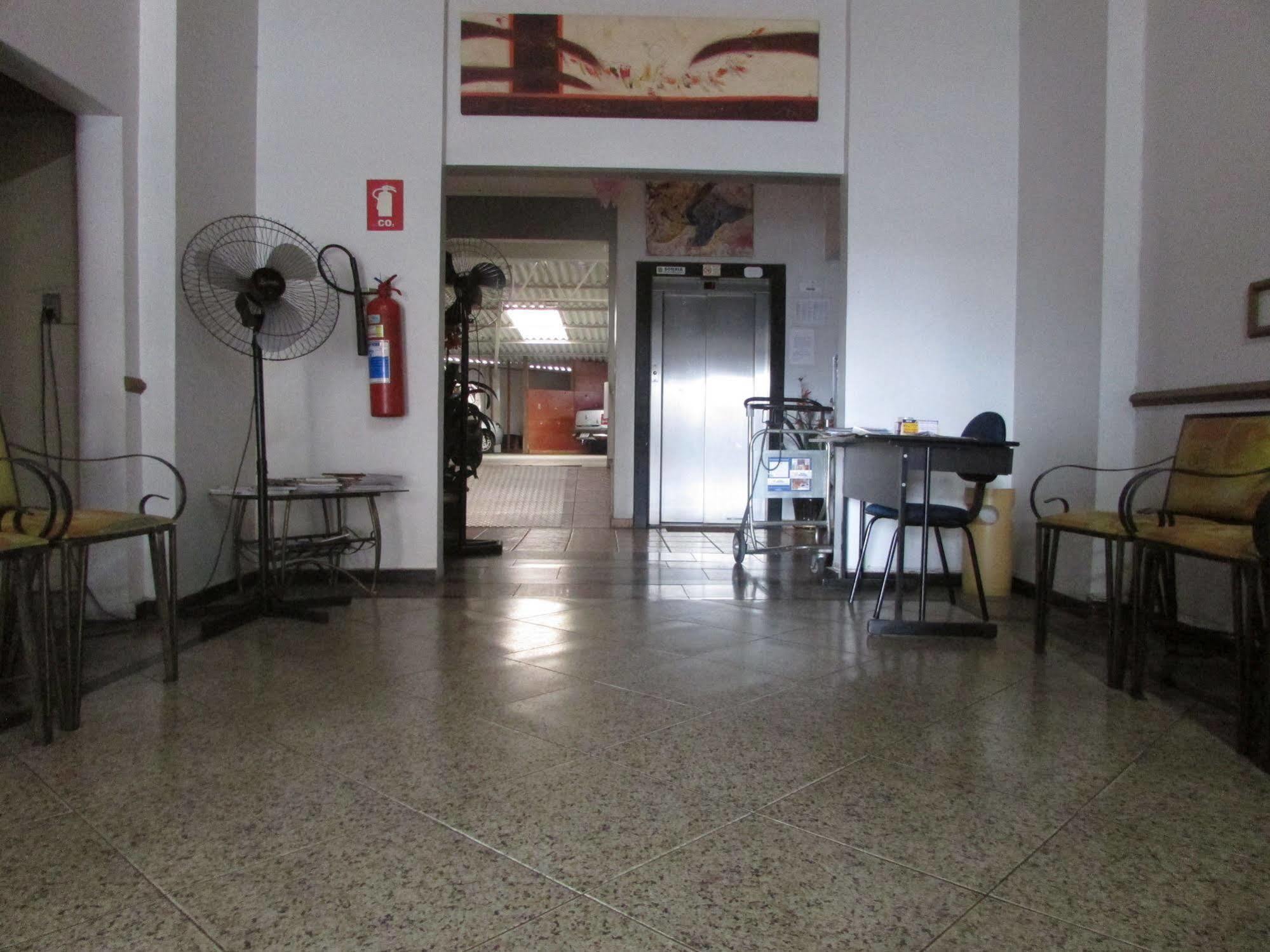 酒店 Araguaia Goiânia
